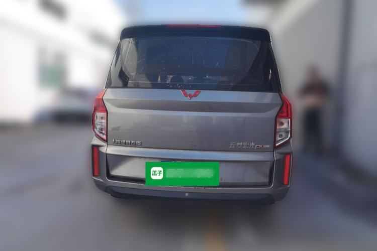 Used Wuling Hongguang PLUS 2019 1.5T Manual Standard Version 7 Seats Rear