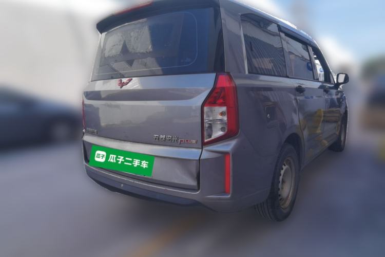Used Wuling Hongguang PLUS 2019 1.5T Manual Standard Version 7 Seats Rear Right 45 Deg
