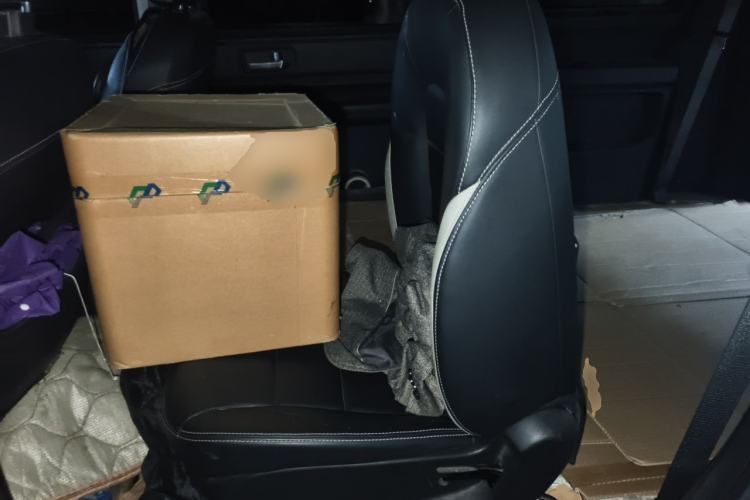 Used Wuling Hongguang PLUS 2019 1.5T Manual Luxury 7-Seater Left Rear Seat