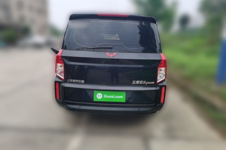 Used Wuling Hongguang PLUS 2019 1.5T Manual Luxury 7-Seater Rear