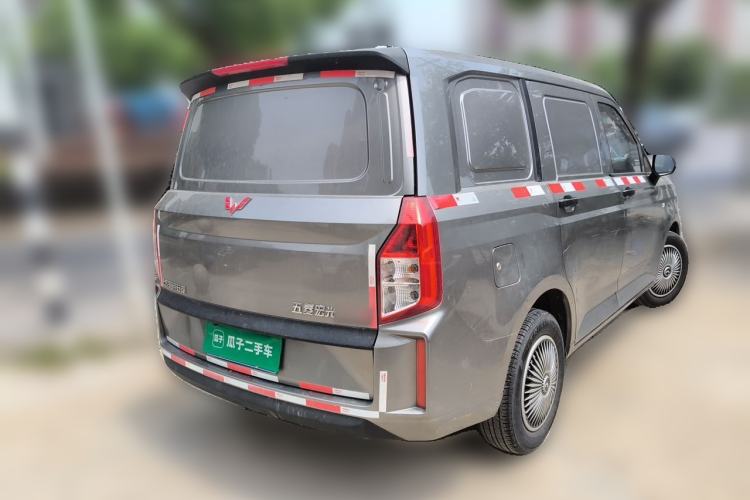 Used Wuling Hongguang PLUS 2019 1.5T Manual Wealthy Version 2 Seats Rear Right 45 Deg
