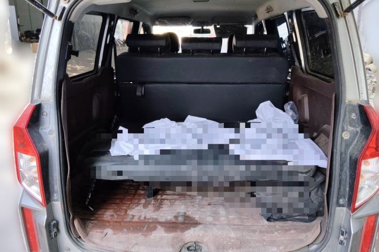 Used Wuling Hongguang PLUS 2019 1.5T Manual Standard Edition 5 Seats Trunk