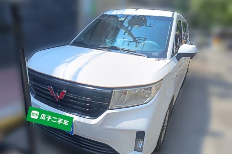 Used Wuling Hongguang PLUS 2019 1.5T Manual Comfort Version 7 Seats Guazi used car, China used car export, Used car for sale, Used cars, Cheapest cars for sale