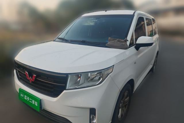 Used Wuling Hongguang PLUS 2019 1.5T Manual Comfort Version 7 Seats