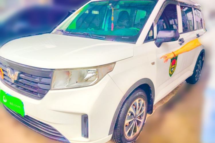 Used Wuling Hongguang PLUS 2019 1.5T Manual Standard Edition 5 Seats Guazi used car, China used car export, Used car for sale, Used cars, Cheapest cars for sale