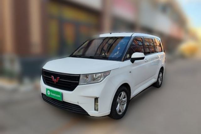 Used Wuling Hongguang PLUS 2019 1.5T Manual Comfort Version 7 Seats