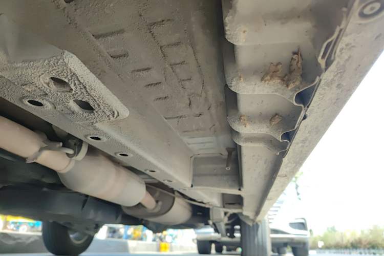 Used Wuling Hongguang PLUS 2019 1.5T Manual Luxury 7-Seater Chassis Front Left