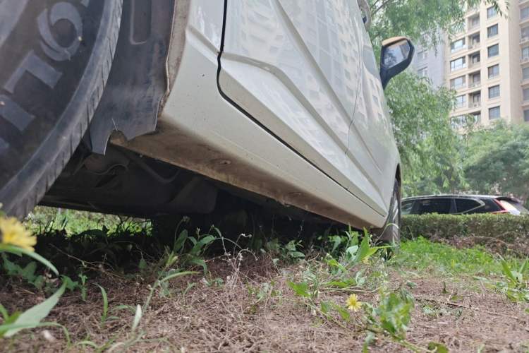 Used Wuling Hongguang PLUS  Chassis Rear Right