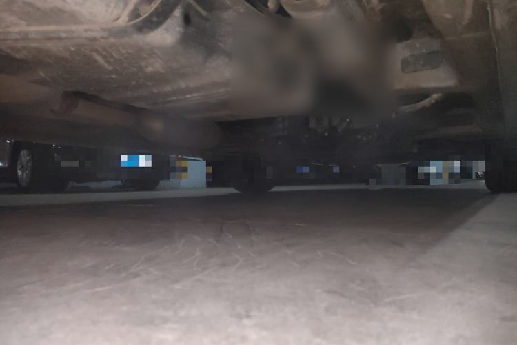 Used Wuling Hongguang PLUS 2019 1.5T Manual Comfort Version 7 Seats Chassis Rear Right