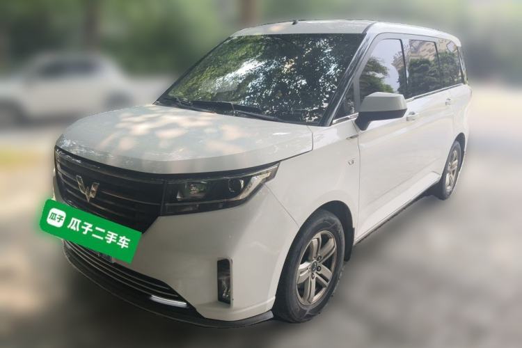 Wuling Hongguang PLUS 2019 1.5T Manual Luxury 7-Seater с пробегом Guazi used car, China used car export, Used car for sale, Used cars, Cheapest cars for sale