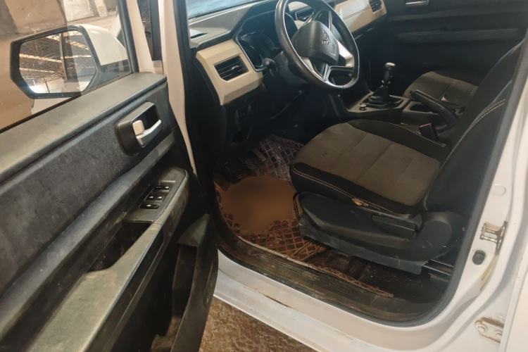 Used Wuling Hongguang PLUS 2019 1.5T Manual Comfort Version 7 Seats Driver Seat