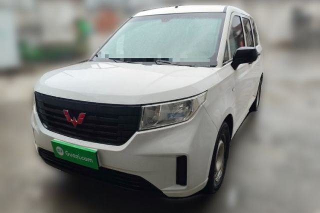 Used Wuling Hongguang PLUS 2019 1.5T Manual Standard Version 7 Seats