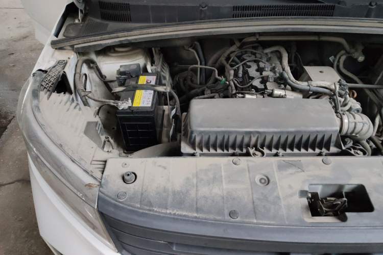 Used Wuling Hongguang PLUS 2019 1.5T Manual Standard Version 7 Seats Engine Bay Right