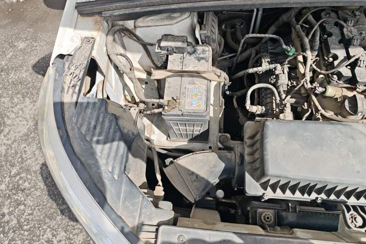 Used Wuling Hongguang PLUS 2019 1.5T Manual Standard Version 7 Seats Engine Bay Right