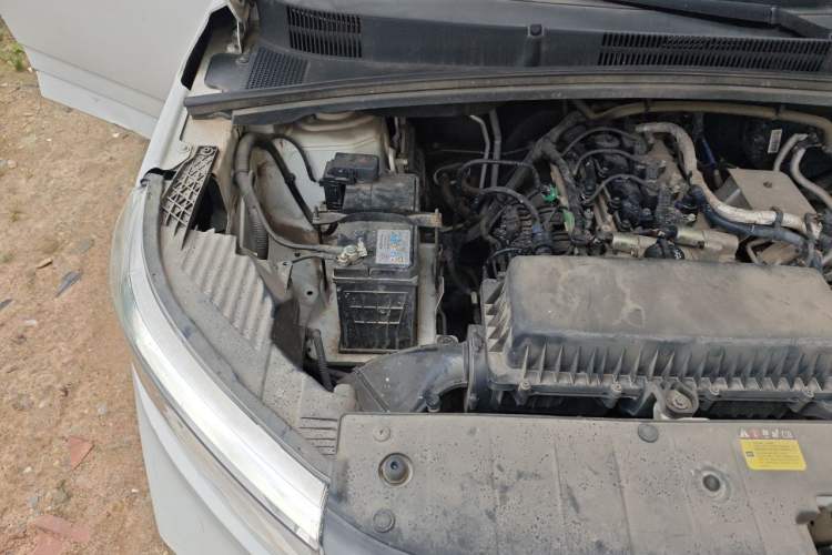 Used Wuling Hongguang PLUS 2019 1.5T Manual Standard Version 7 Seats Engine Bay Right
