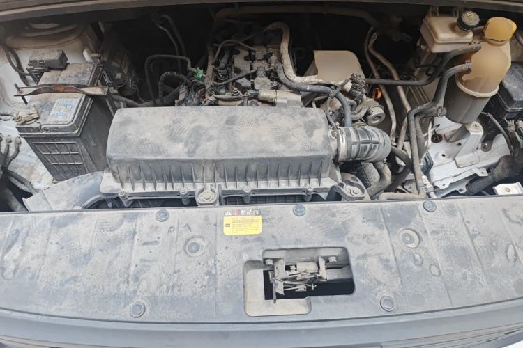 Used Wuling Hongguang PLUS 2019 1.5T Manual Standard Edition 5 Seats Engine Bay