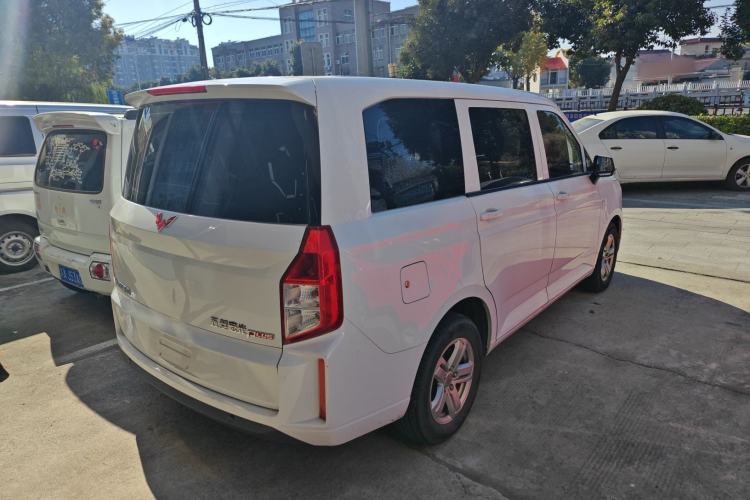 Used Wuling Hongguang PLUS 2019 1.5T Manual Comfort Version 7 Seats Exterior 3