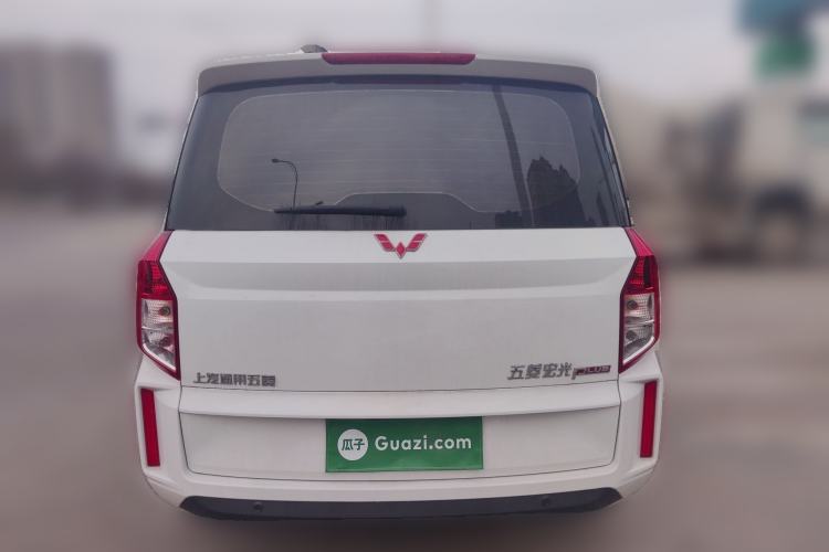 Used Wuling Hongguang PLUS 2019 1.5T Manual Luxury 7-Seater Exterior 4