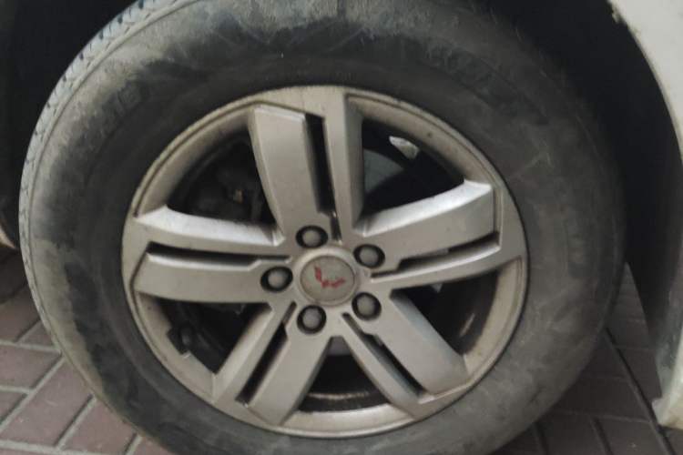 Used Wuling Hongguang PLUS 2019 1.5T Manual Luxury 7-Seater Exterior 7