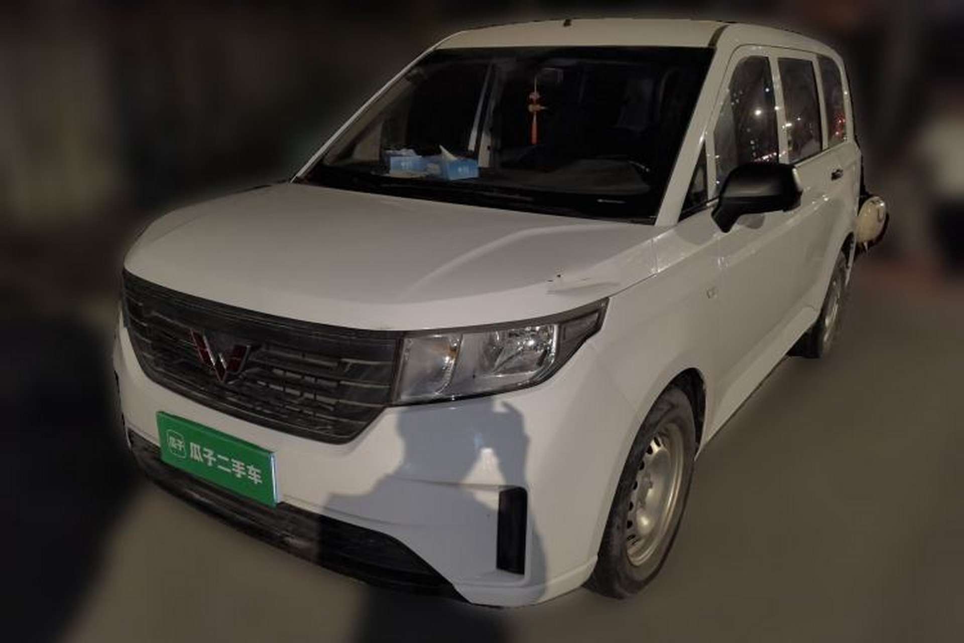 Used Wuling Hongguang PLUS 2019 1.5T Manual Standard Edition 5 Seats Front Left 45 Deg