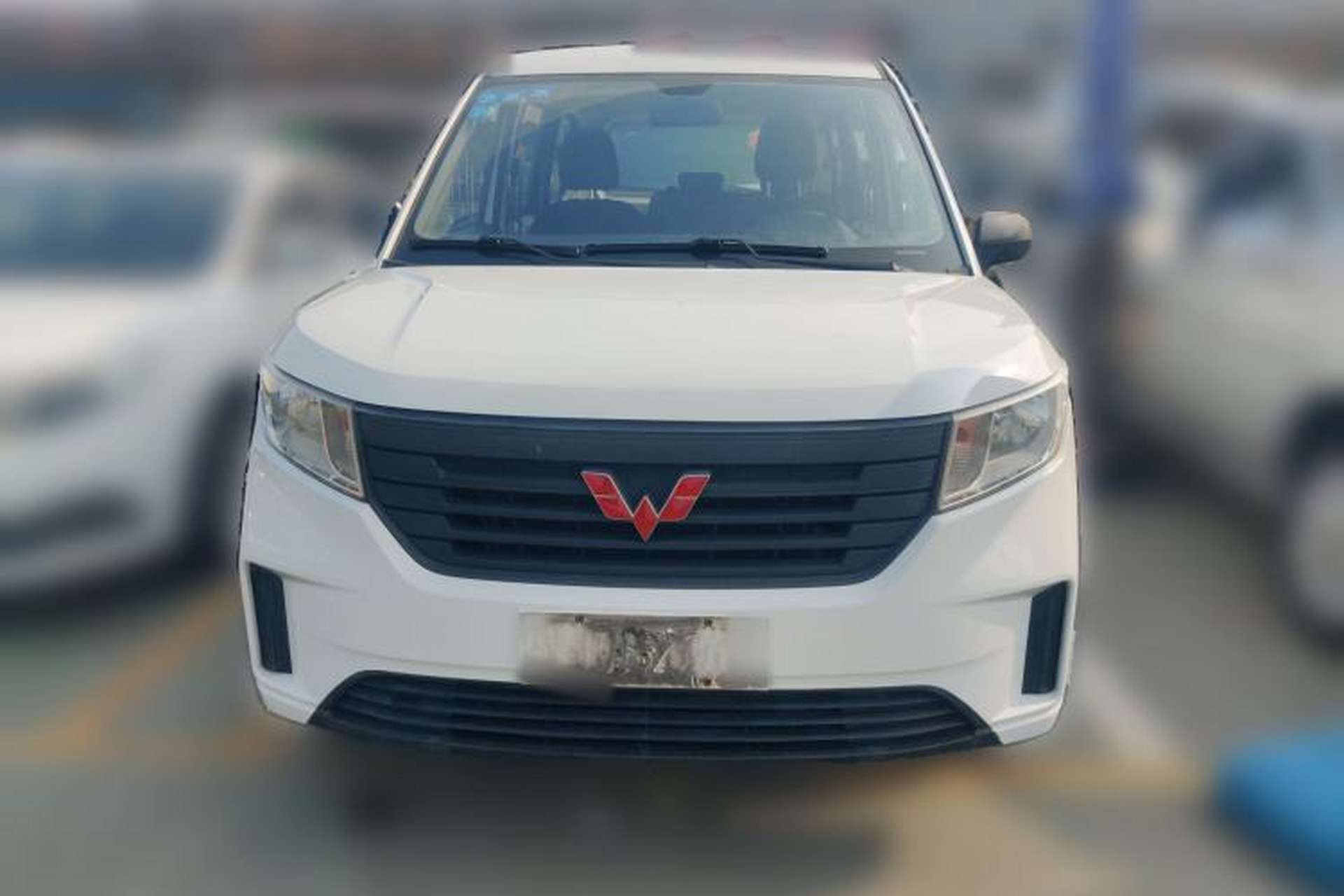 Used Wuling Hongguang PLUS 2019 1.5T Manual Standard Edition 5 Seats Front