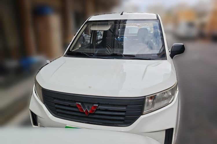 Used Wuling Hongguang PLUS 2019 1.5T Manual Standard Version 7 Seats Front