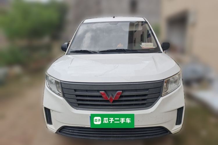 Used Wuling Hongguang PLUS 2019 1.5T Manual Standard Version 7 Seats Front