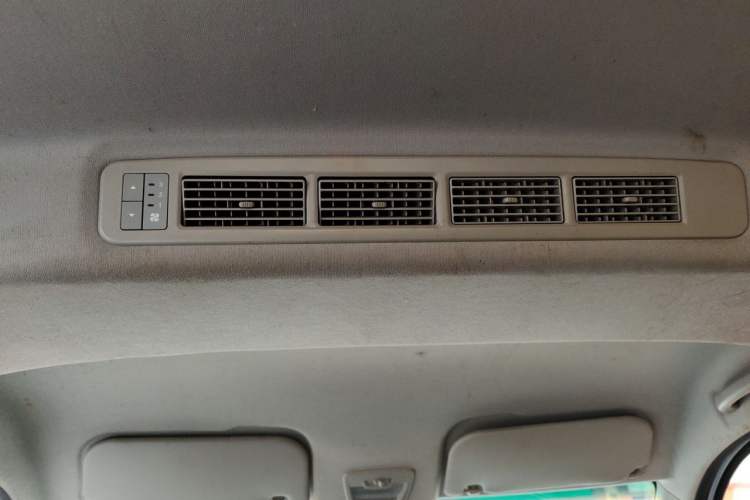 Used Wuling Hongguang PLUS 2019 1.5T Manual Comfort Version 7 Seats Headliner
