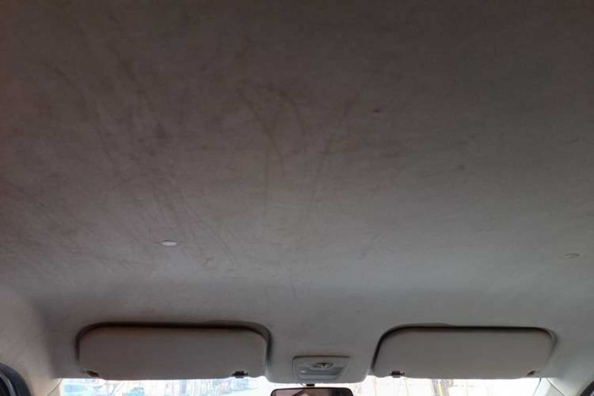 Used Wuling Hongguang PLUS 2019 1.5T Manual Standard Version 7 Seats Headliner
