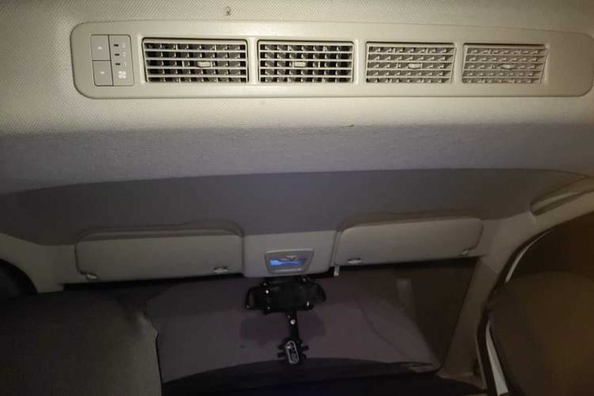 Used Wuling Hongguang PLUS 2019 1.5T Manual Comfort Version 7 Seats Headliner