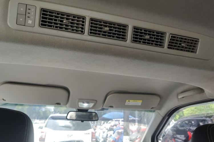 Used Wuling Hongguang PLUS 2019 1.5T Manual Luxury 7-Seater Headliner