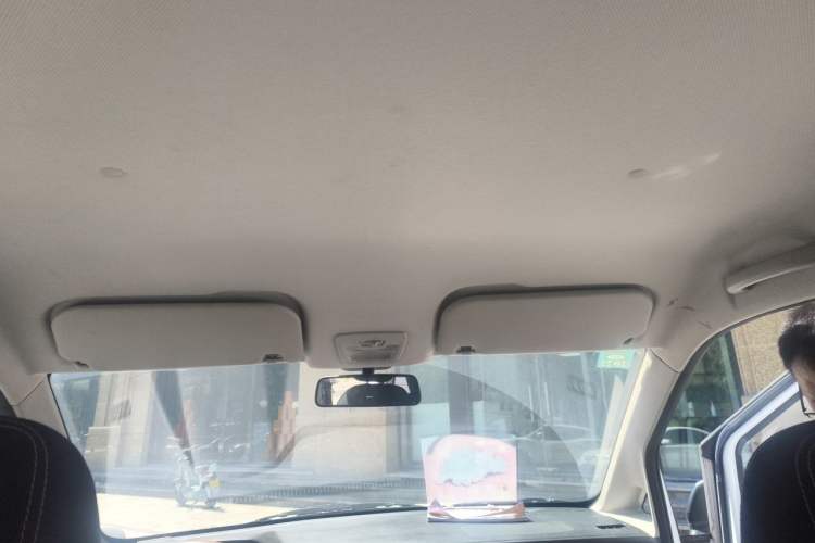 Used Wuling Hongguang PLUS 2019 1.5T Manual Standard Edition 5 Seats Headliner