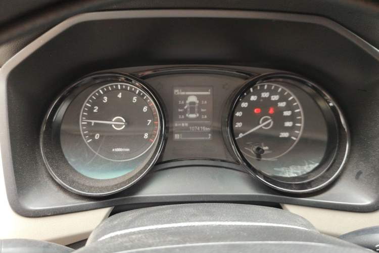 Used Wuling Hongguang PLUS 2019 1.5T Manual Luxury 7-Seater Instrument Cluster