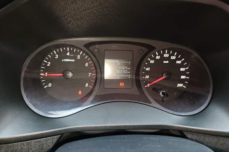 Used Wuling Hongguang PLUS 2019 1.5T Manual Standard Version 7 Seats Instrument Cluster
