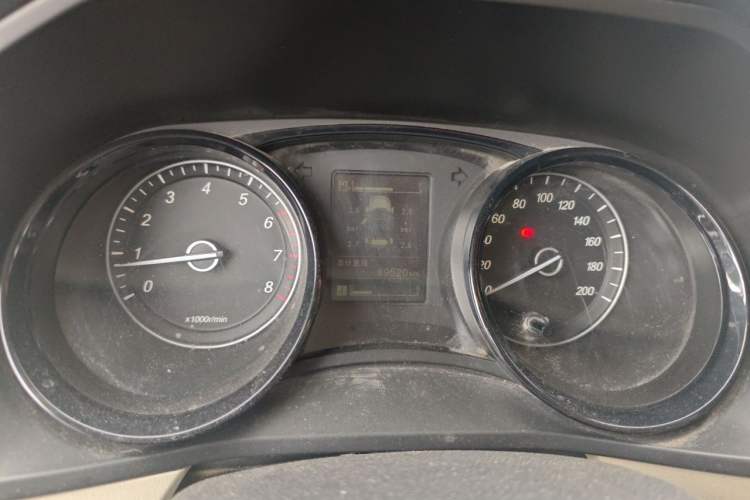 Used Wuling Hongguang PLUS 2019 1.5T Manual Luxury 7-Seater Instrument Cluster