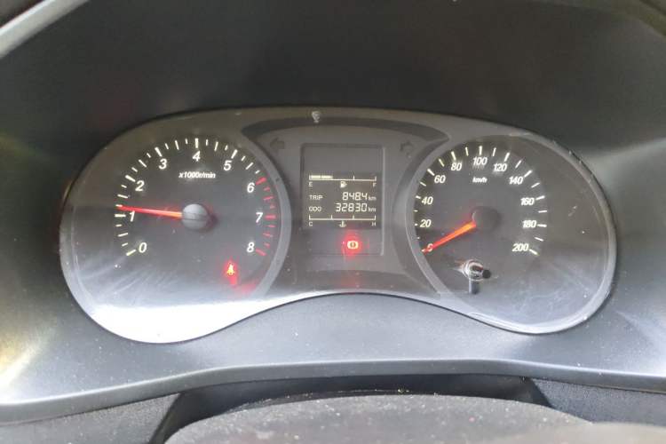 Used Wuling Hongguang PLUS 2019 1.5T Manual Standard Edition 5 Seats Instrument Cluster