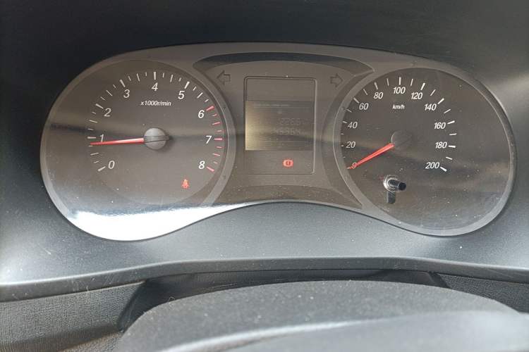 Used Wuling Hongguang PLUS 2019 1.5T Manual Wealthy Version 2 Seats Instrument Cluster