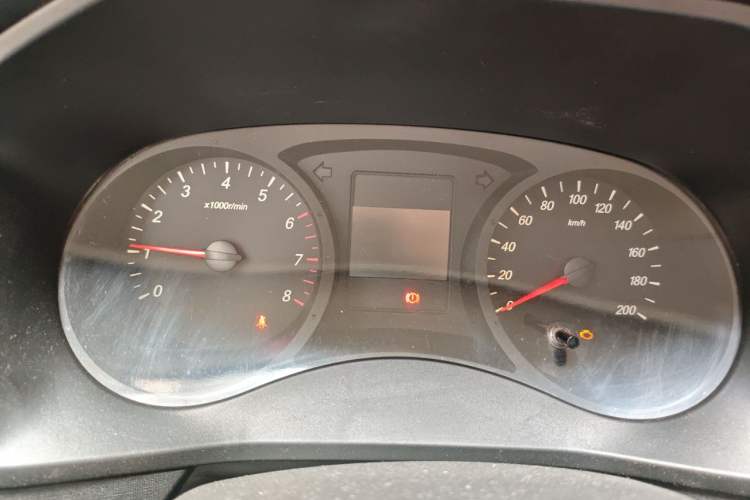 Used Wuling Hongguang PLUS 2019 1.5T Manual Standard Version 7 Seats Instrument Cluster