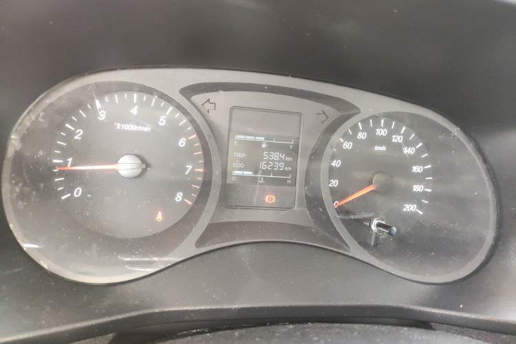 Used Wuling Hongguang PLUS 2019 1.5T Manual Standard Edition 5 Seats Instrument Cluster