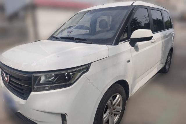 Used Wuling Hongguang PLUS 2019 1.5T Manual Luxury 7-Seater