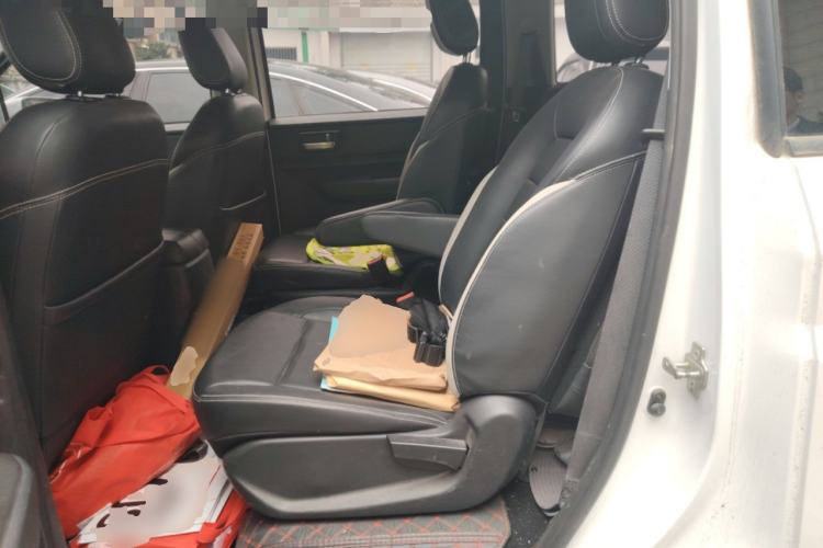 Used Wuling Hongguang PLUS 2019 1.5T Manual Luxury 7-Seater Left Rear Seat