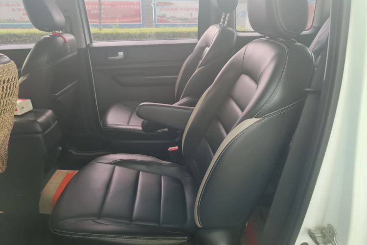 Used Wuling Hongguang PLUS 2019 1.5T Manual Luxury 7-Seater Left Rear Seat
