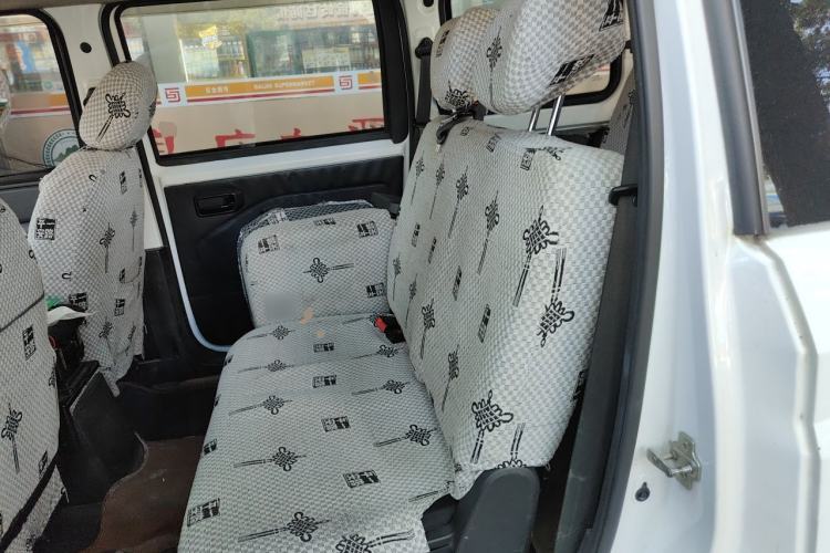Used Wuling Hongguang PLUS 2019 1.5T Manual Standard Version 8 Seats Left Rear Seat
