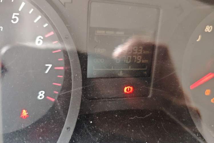 Used Wuling Hongguang PLUS 2019 1.5T Manual Standard Version 7 Seats Odometer Close Up