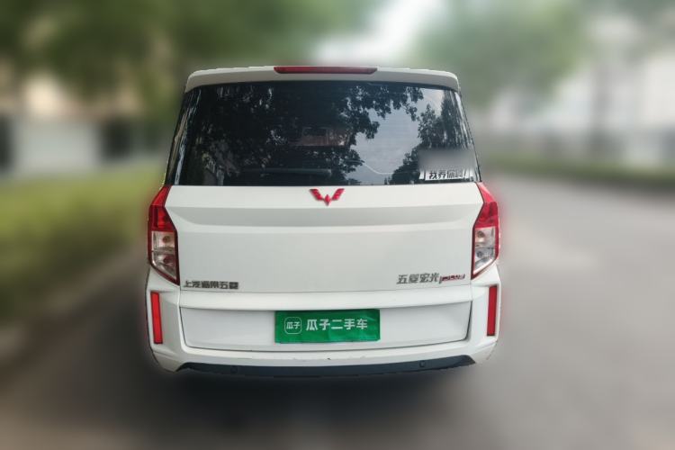 Used Wuling Hongguang PLUS 2019 1.5T Manual Luxury 7-Seater Rear