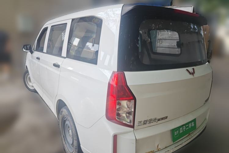 Used Wuling Hongguang PLUS 2019 1.5T Manual Standard Edition 5 Seats Rear Left 45 Deg