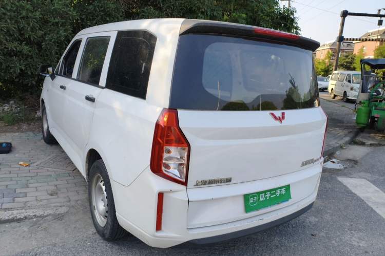 Used Wuling Hongguang PLUS 2019 1.5T Manual Standard Version 7 Seats Rear Left 45 Deg