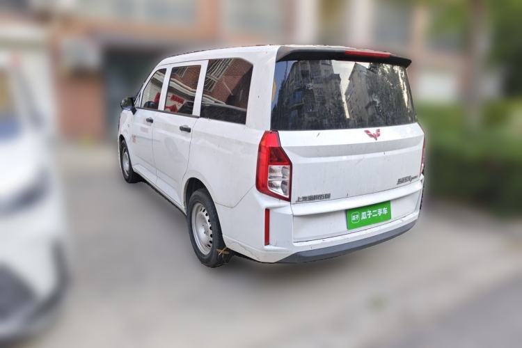 Used Wuling Hongguang PLUS 2019 1.5T Manual Standard Edition 5 Seats Rear Left 45 Deg