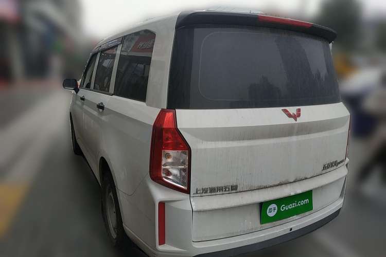 Used Wuling Hongguang PLUS 2019 1.5T Manual Standard Edition 5 Seats Rear Left 45 Deg