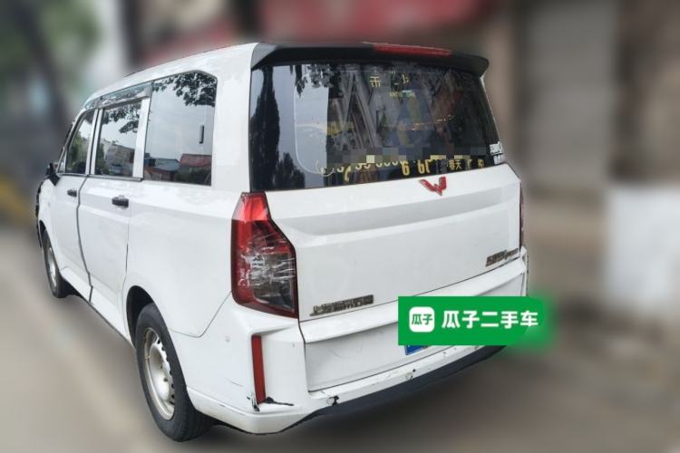 Used Wuling Hongguang PLUS 2019 1.5T Manual Standard Version 8 Seats Rear Left 45 Deg